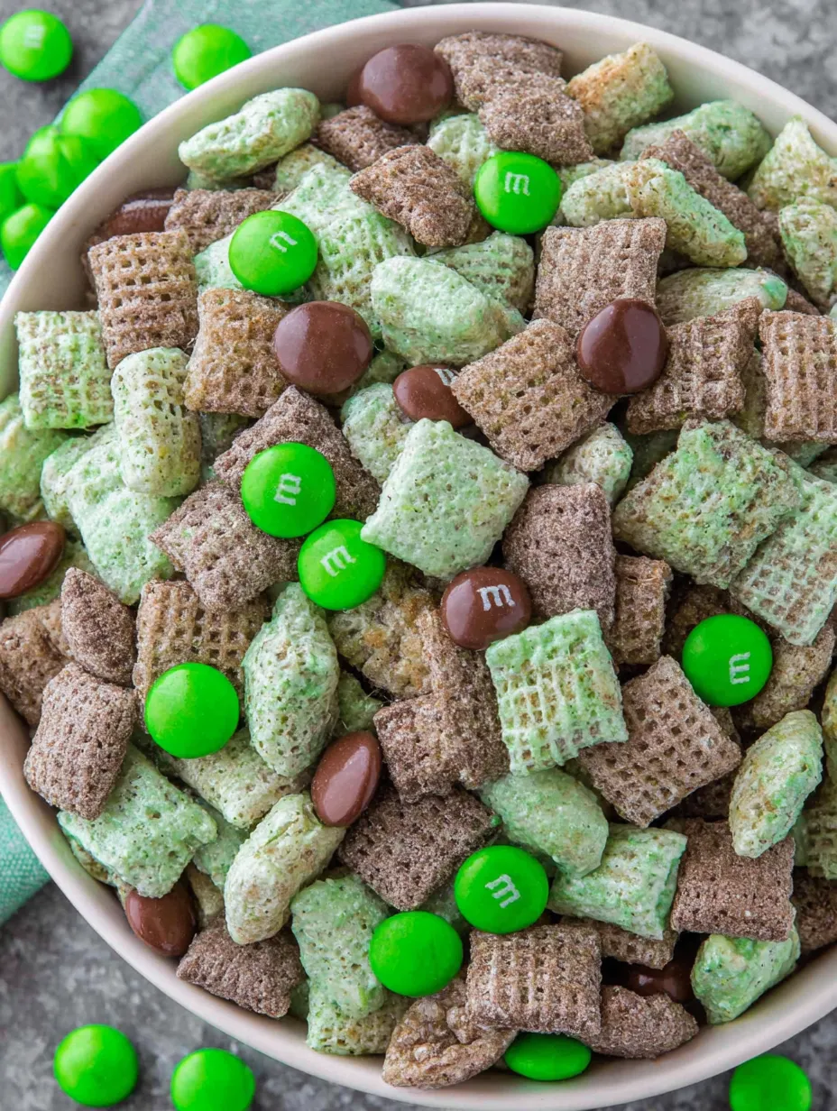 A bowl of Mint Chocolate Muddy Buddy.