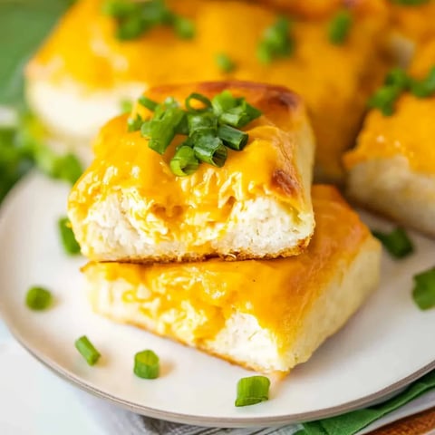 Easy Loaded Buffalo Chicken Rolls Recipe