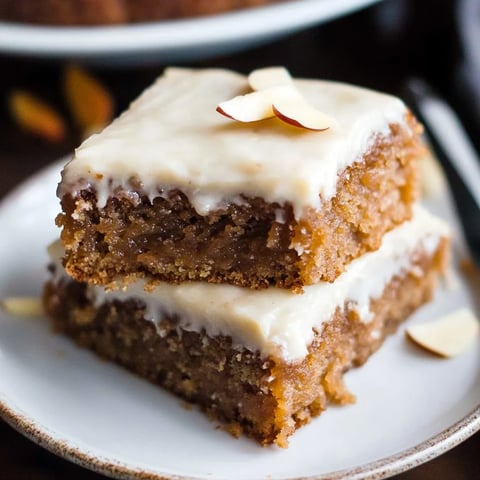 Easy Applesauce Cake Recipe